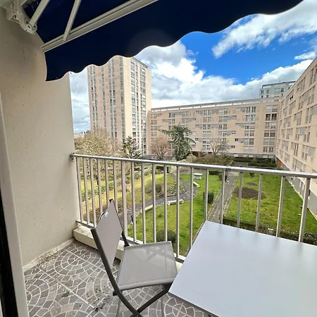 Apartment Le Carre Dijonnais - Spacious & Parking Included Dijon